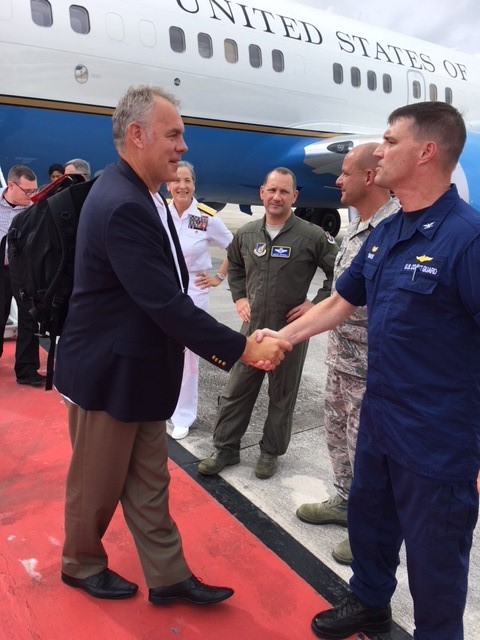 oia-pr-09112018-zinke-arrives-in-guam.jpg