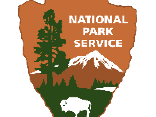 Badge with text "National Park Service"
