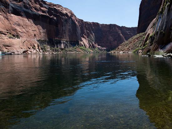 Colorado river cuts through a valley.