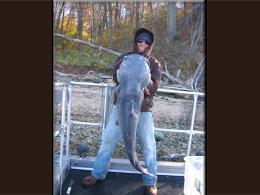 11-Fall-2021-USGS-fish-17Invasive-blue-catfish photo