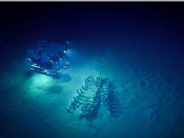 8-Fall-2021-UW-Arch-ROV-overshipwreck-NOAA-OER_d2-hires photo