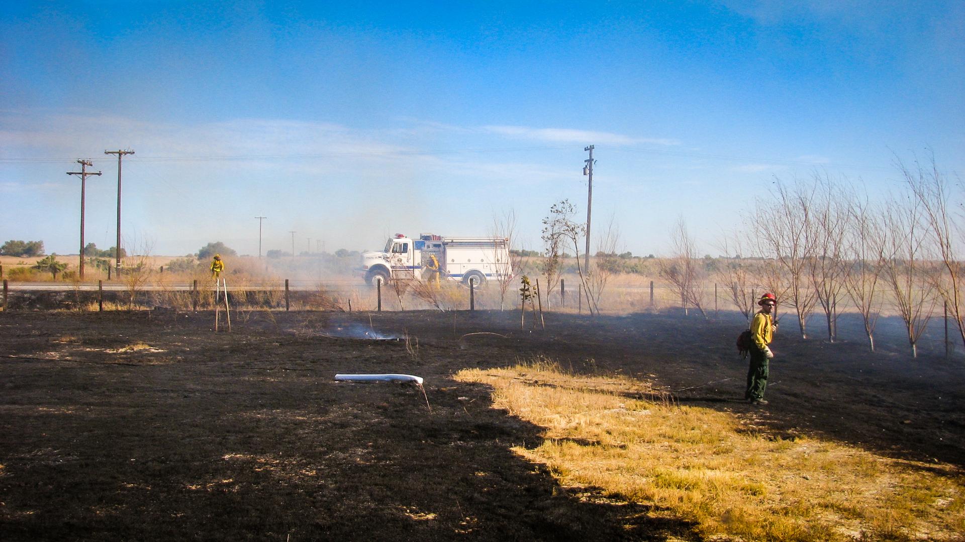 Personnel complete a joint USFWS and CAL FIRE prescribed fire.