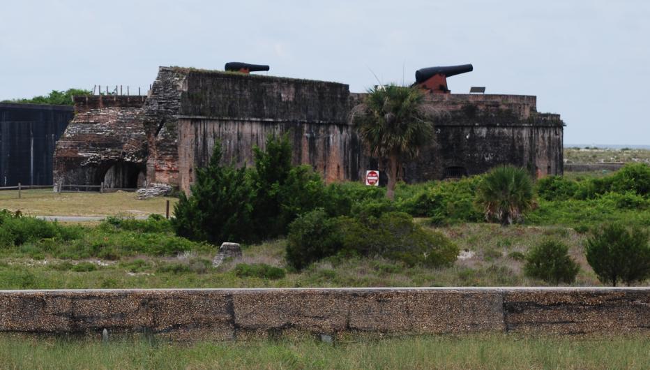 The guns of Fort Pickens.