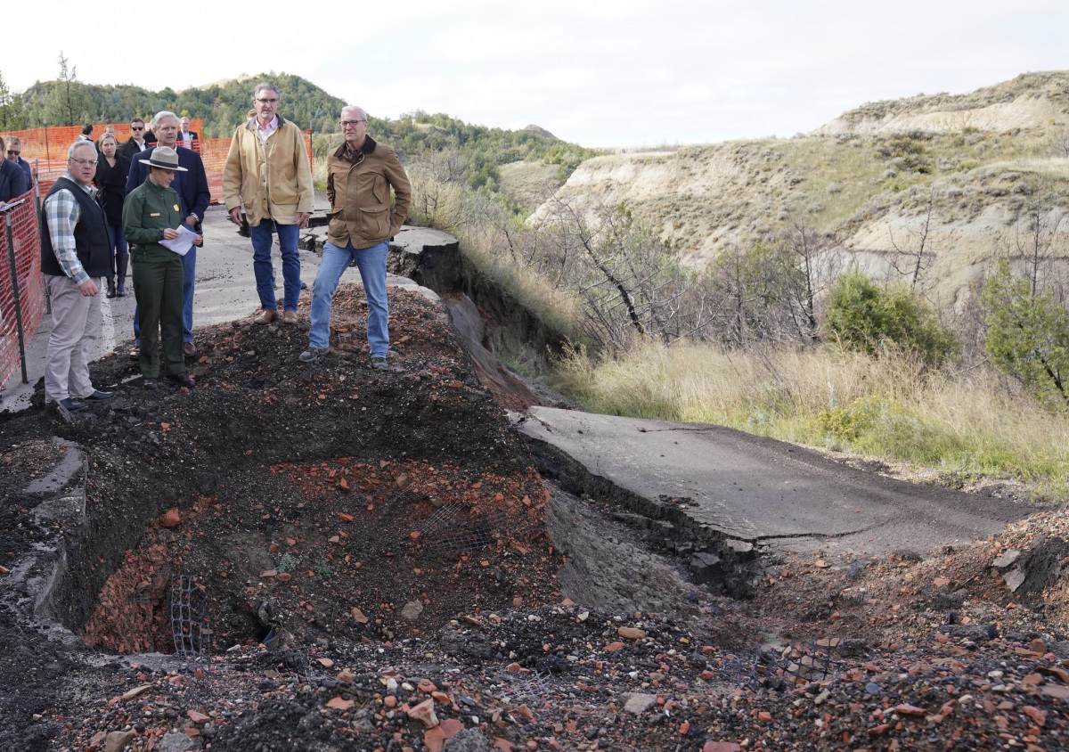 U.S. Secretary David Bernhardt inspects road repair project at Theodore Roosevelt National Park. (Photo credit: DOI photographer Tami Heilemann)