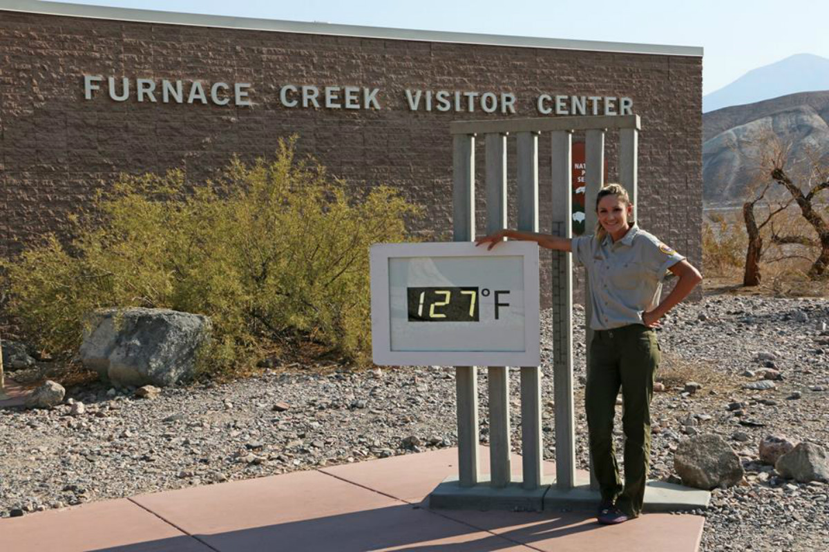 death_valley_np_nps_photo_outdoor_temp_volunteer_web.jpg